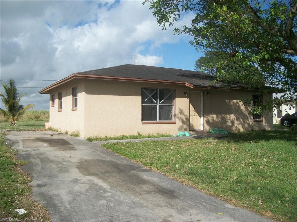 2305 13th ST CLEWISTON, FL 33440