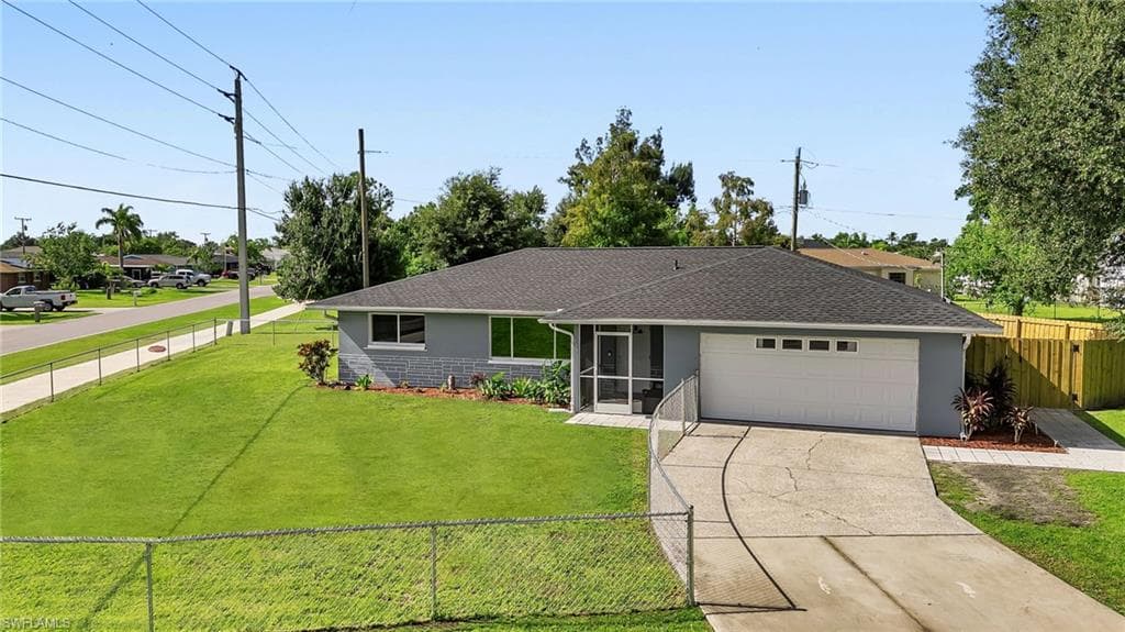 181 Ferris DR NW PORT CHARLOTTE, FL 33952