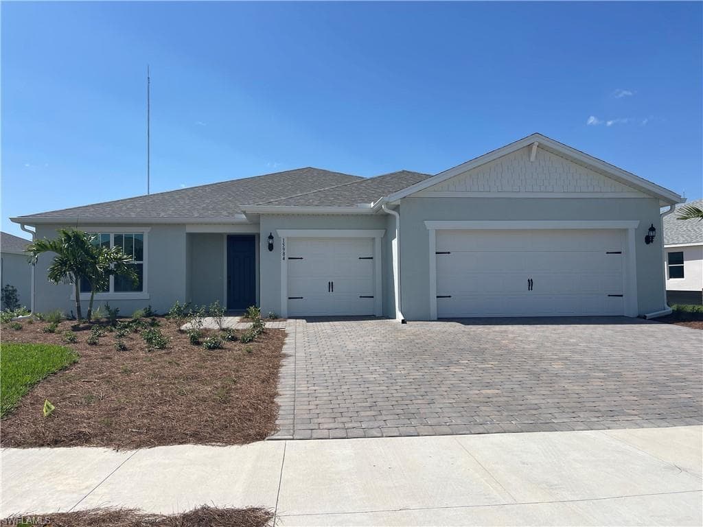 15984 Lakeland DR PUNTA GORDA, FL 33982