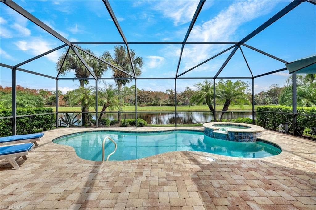 9093 Siesta Bay DR NAPLES, FL 34120