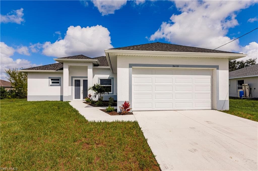 3610 8th ST SW LEHIGH ACRES, FL 33976