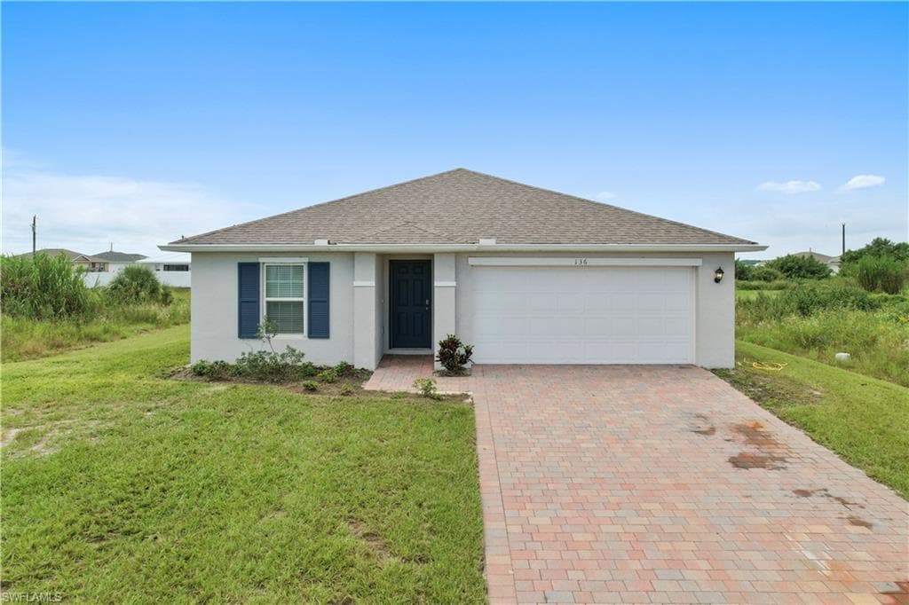 136 Harley TER LABELLE, FL 33935