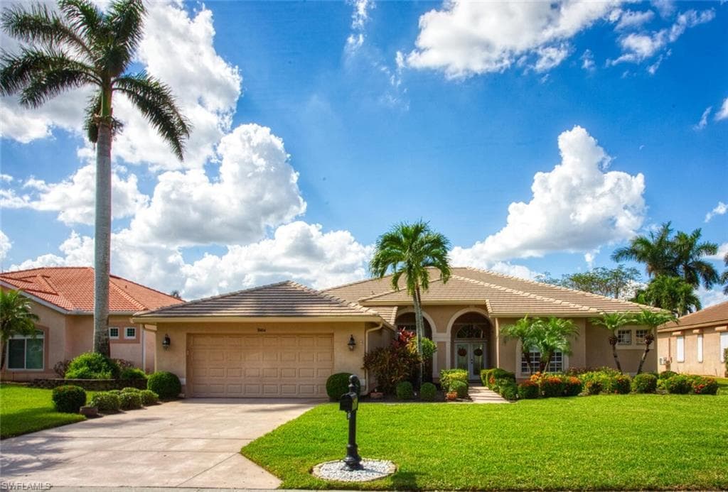 10484 Curry Palm LN FORT MYERS, FL 33966