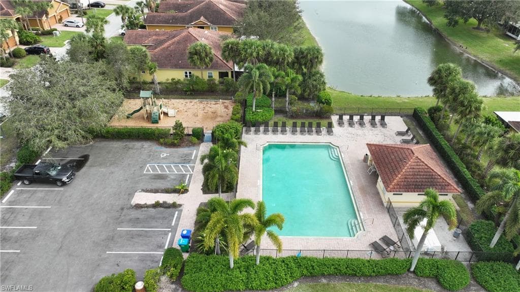 18315 Minorea LN LEHIGH ACRES, FL 33936