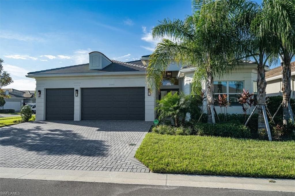 16745 Calistoga DR BONITA SPRINGS, FL 34135