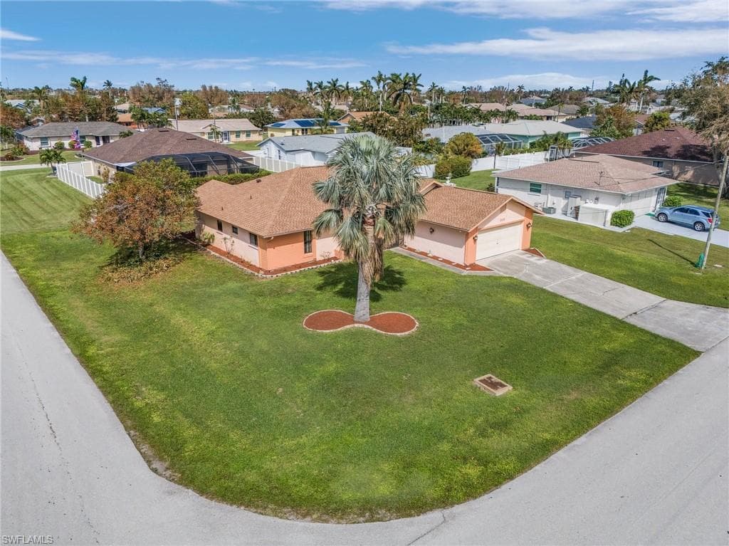 245 SW 43rd LN CAPE CORAL, FL 33914