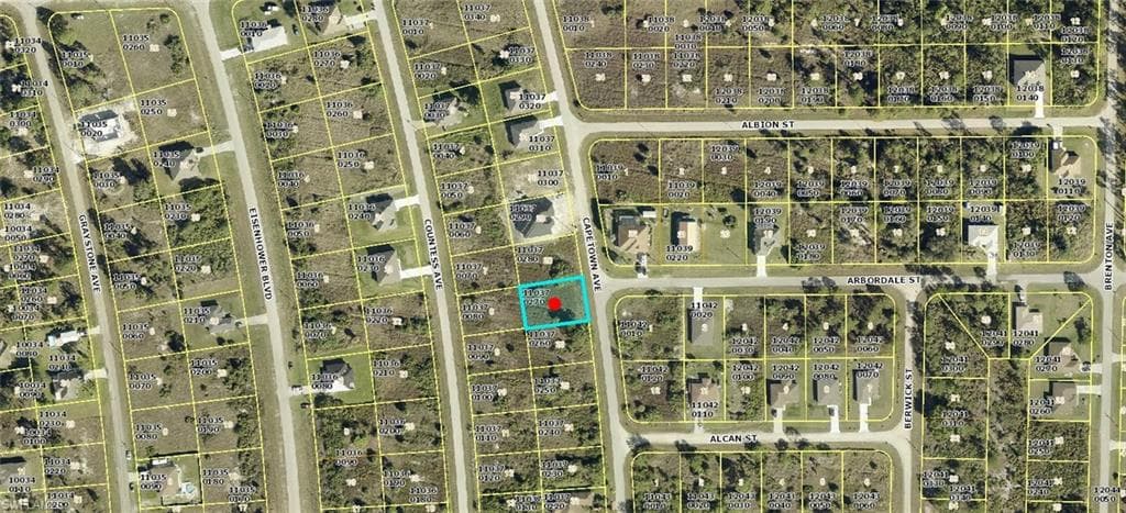 1014 Capetown AVE LEHIGH ACRES, FL 33974
