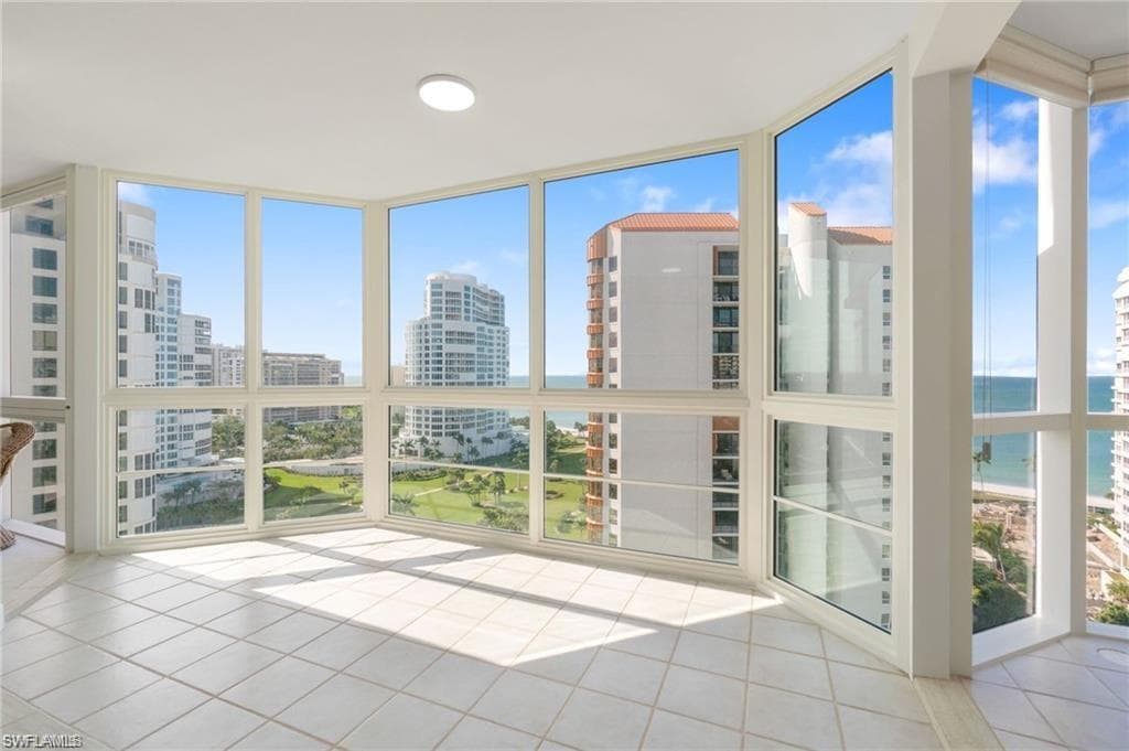 4255 Gulf Shore BLVD N 1205 NAPLES, FL 34103