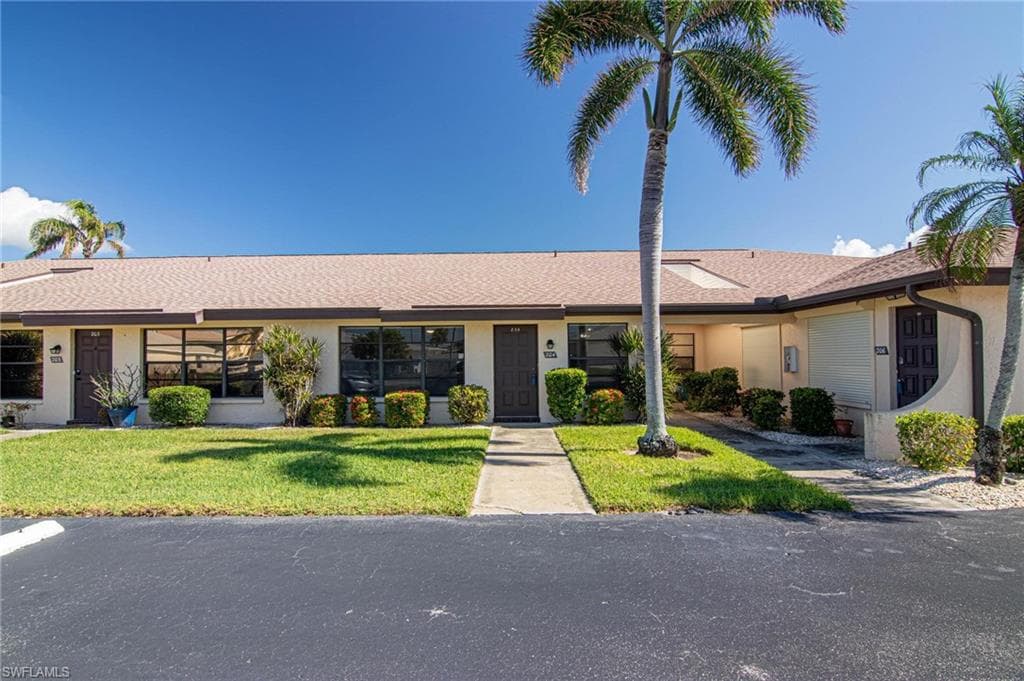 3913 SE 11th AVE 204 CAPE CORAL, FL 33904