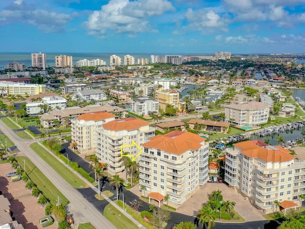 1131 Swallow AVE PH-1 MARCO ISLAND, FL 34145