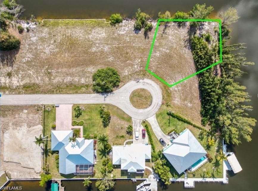 2303 NW 44th PL CAPE CORAL, FL 33993