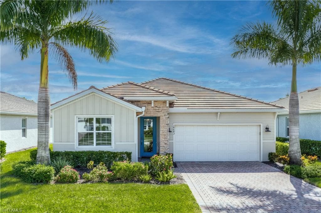 14643 Stillwater WAY NAPLES, FL 34114