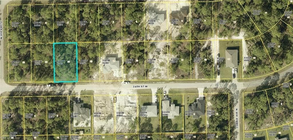 2614 34th ST W LEHIGH ACRES, FL 33971