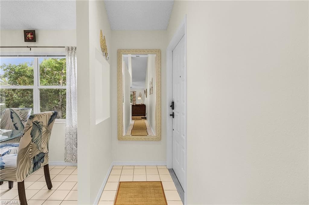 137 Wading Bird CIR F-206 NAPLES, FL 34110