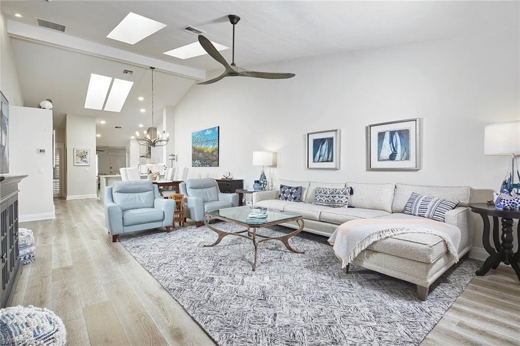 6633 Trident WAY NAPLES, FL 34108