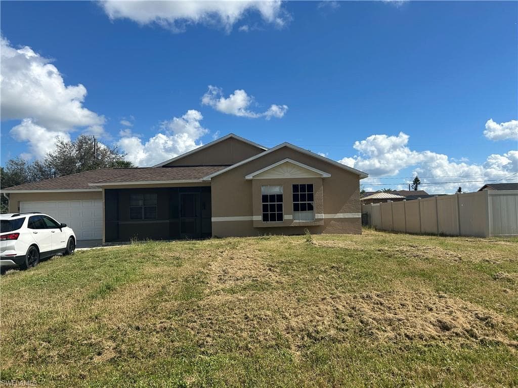 215 NE 8th PL CAPE CORAL, FL 33909