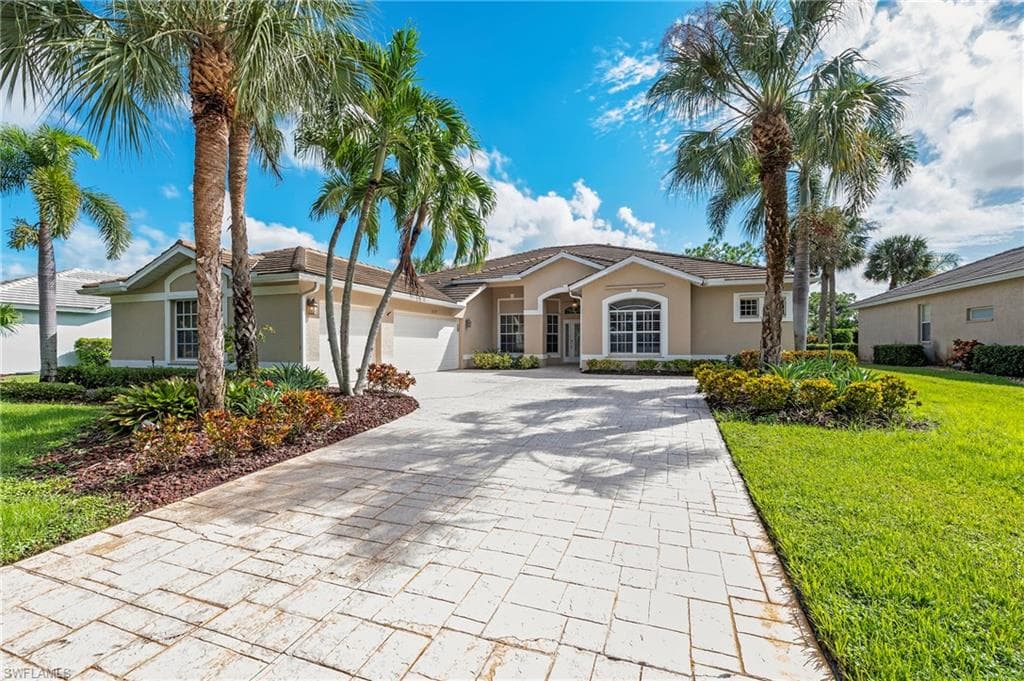 26337 Clarkston DR BONITA SPRINGS, FL 34135