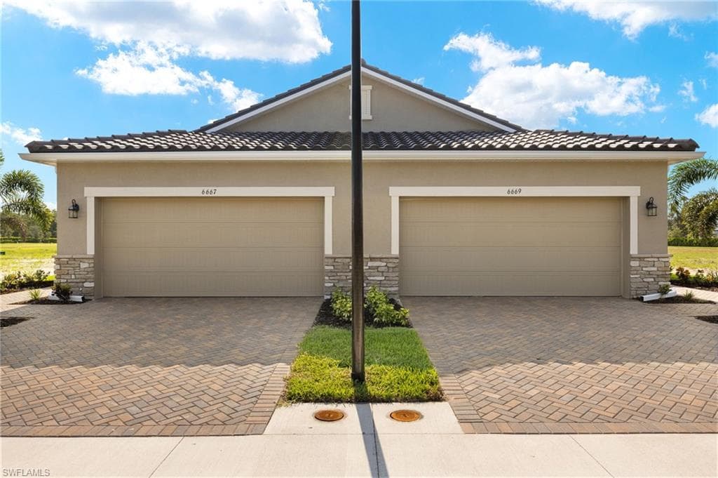 6669 Good Life ST FORT MYERS, FL 33966