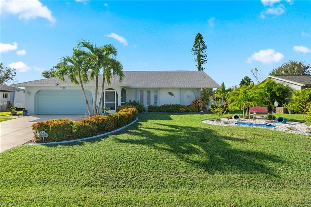 1120 SE 17th TER CAPE CORAL, FL 33990