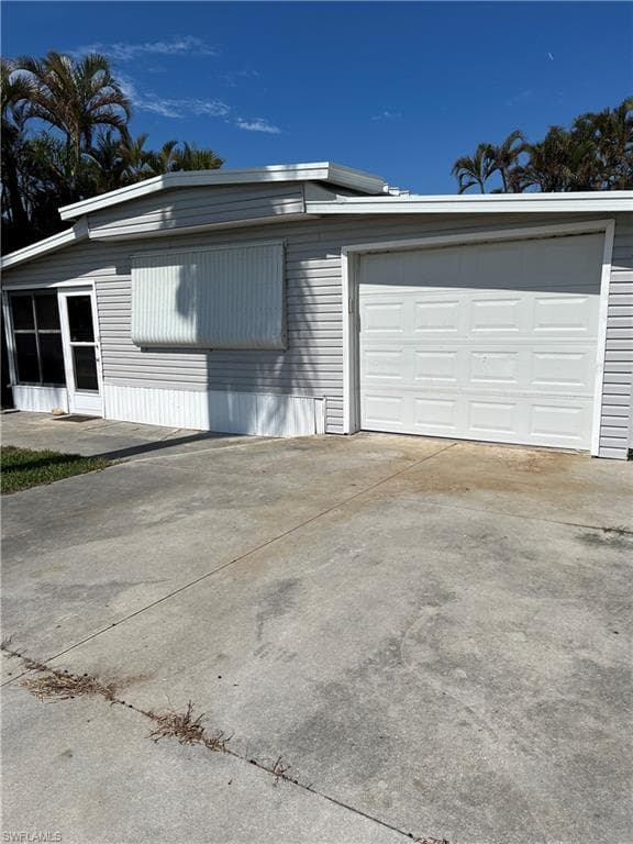 5096 Curlew DR ST. JAMES CITY, FL 33956