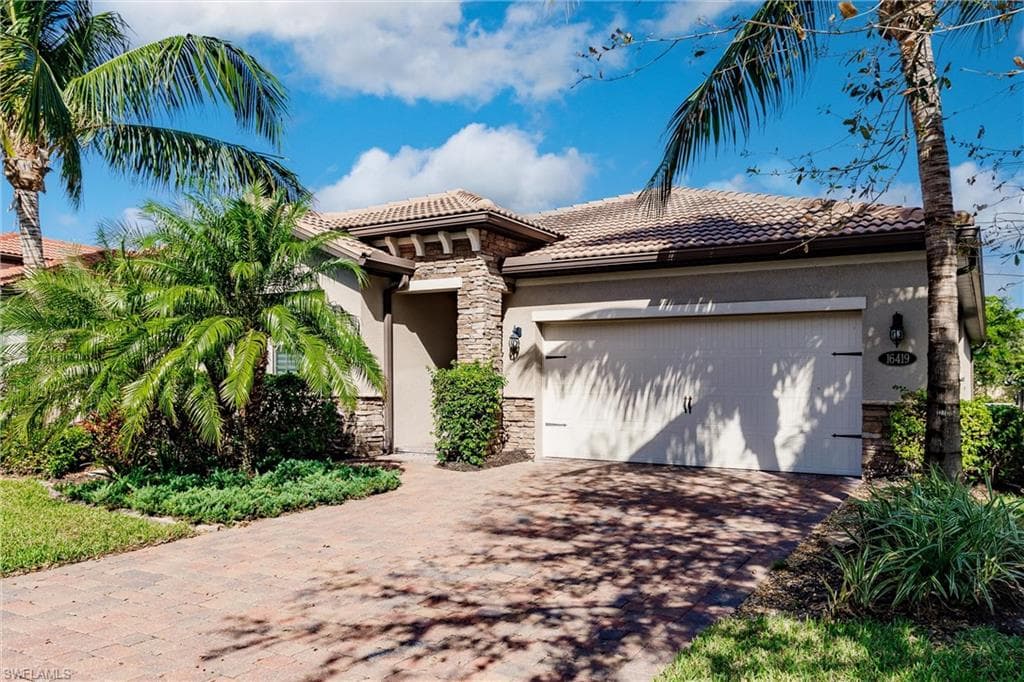 16419 Barclay CT NAPLES, FL 34110