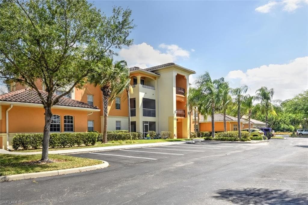 3956 Pomodoro CIR 103 CAPE CORAL, FL 33909
