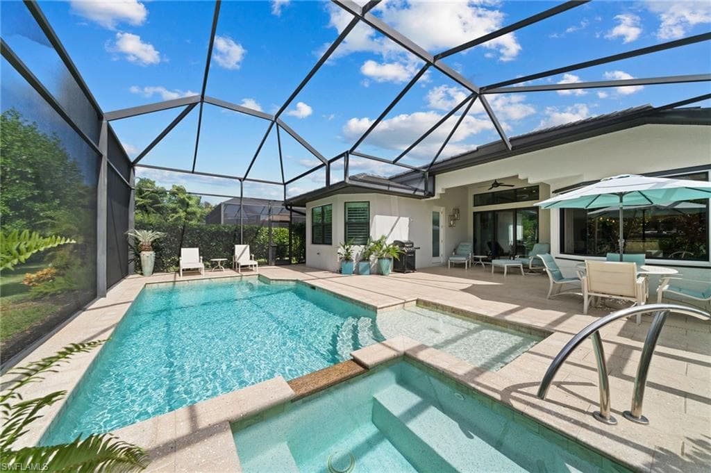 10067 Palazzo DR NAPLES, FL 34119