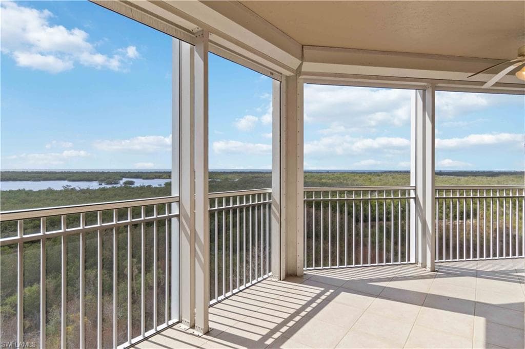 1001 Arbor Lake DR 502 NAPLES, FL 34110
