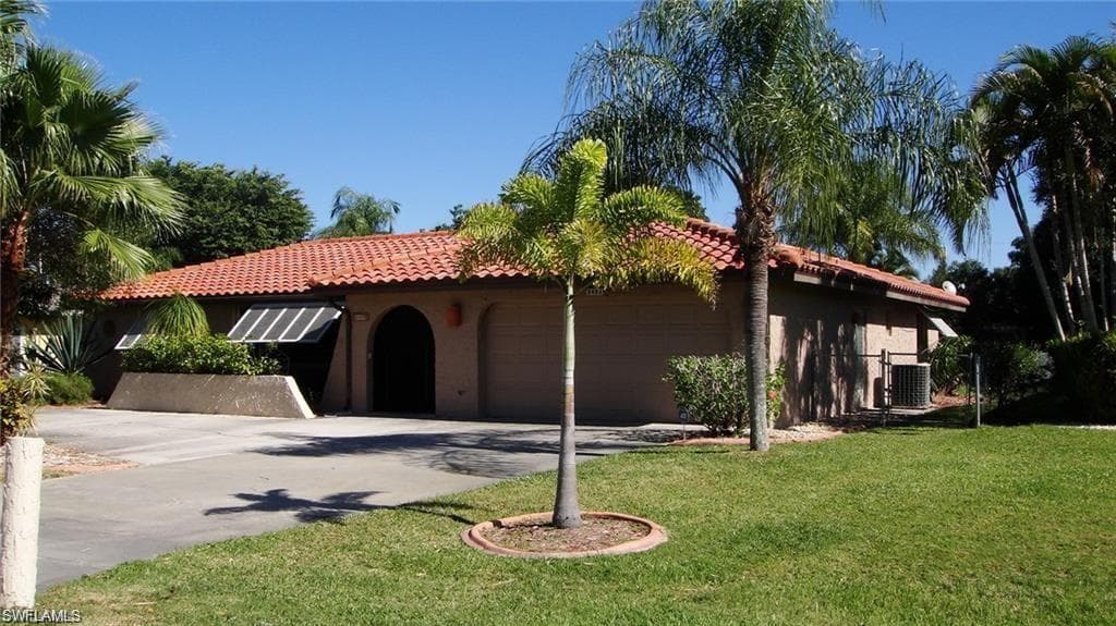3409 SE 22nd AVE CAPE CORAL, FL 33904