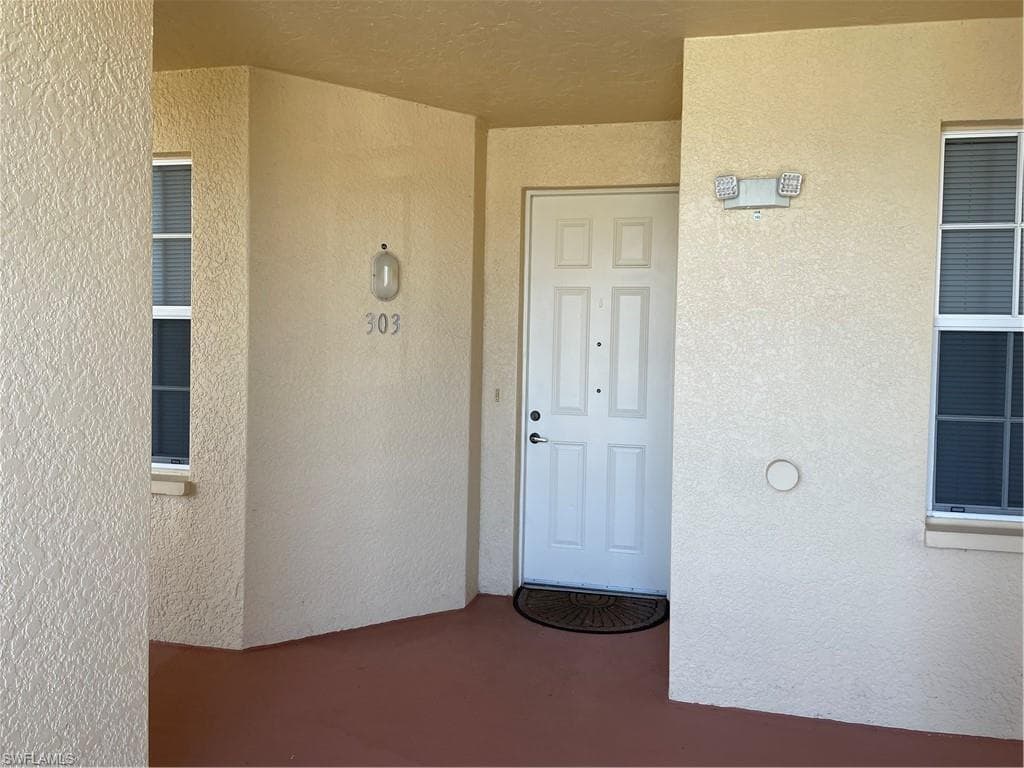 1105 Van Loon Commons CIR 303 CAPE CORAL, FL 33909