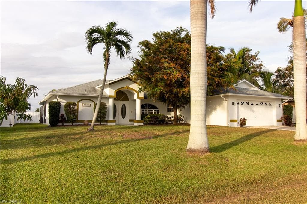 609 23rd ST CAPE CORAL, FL 33990