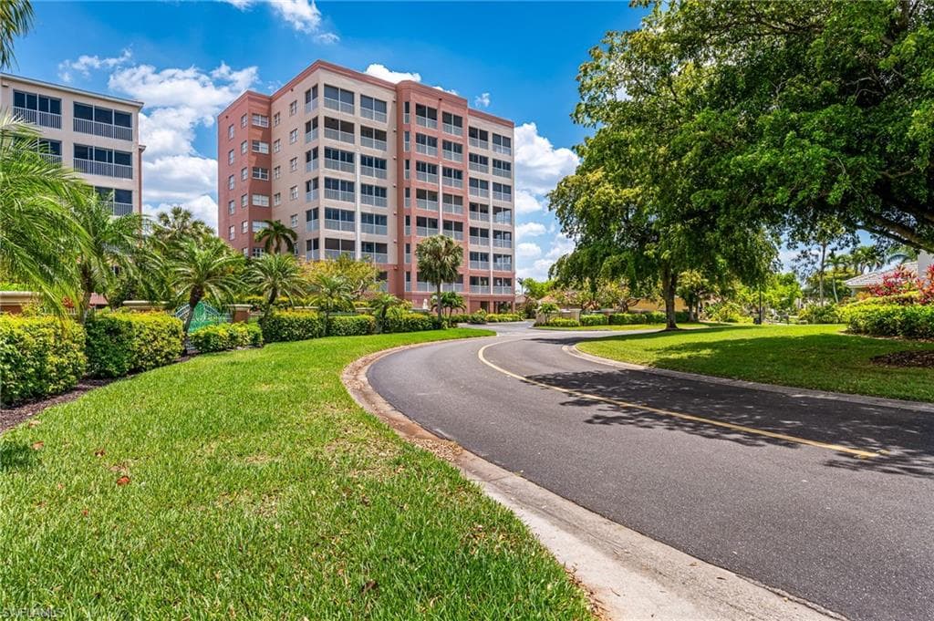 14819 Laguna DR 101 FORT MYERS, FL 33908