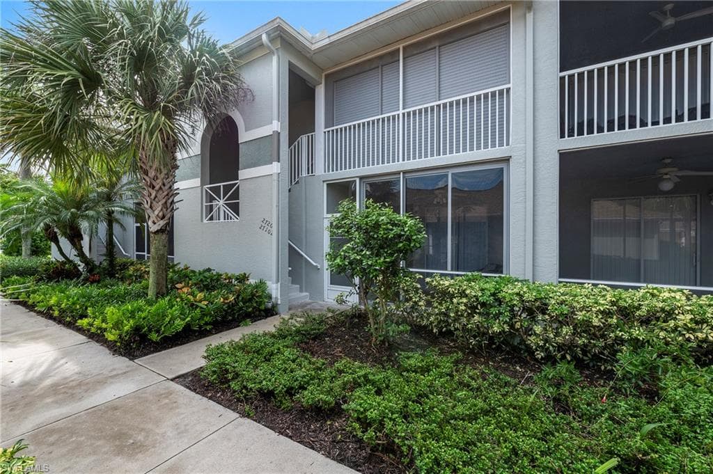26181 Clarkston DR 102 BONITA SPRINGS, FL 34135