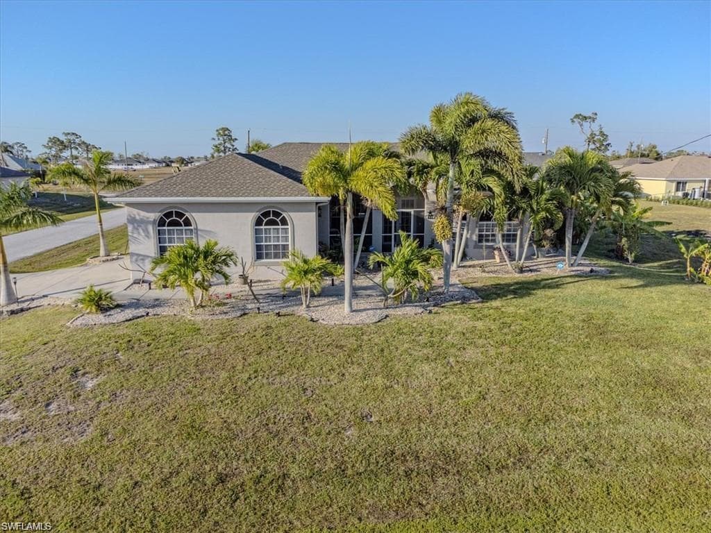 437 NW 14th TER CAPE CORAL, FL 33993