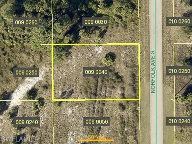 912 Norfolk AVE S LEHIGH ACRES, FL 33974