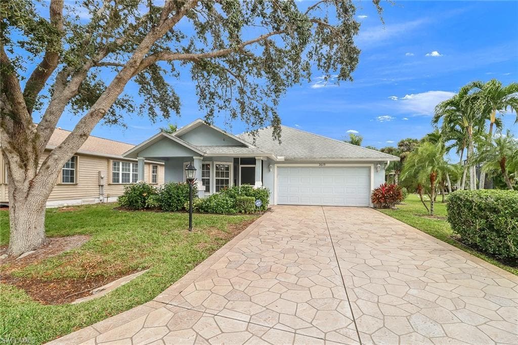26119 Bonita Fairways CIR BONITA SPRINGS, FL 34135