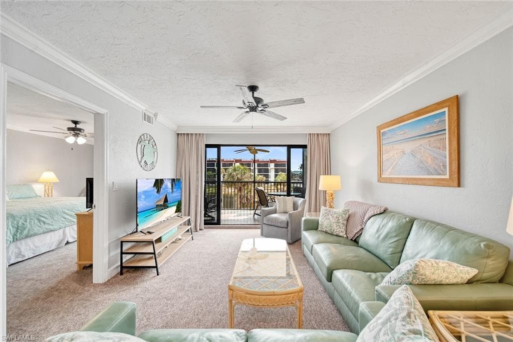 2445 W Gulf DR B25 SANIBEL, FL 33957