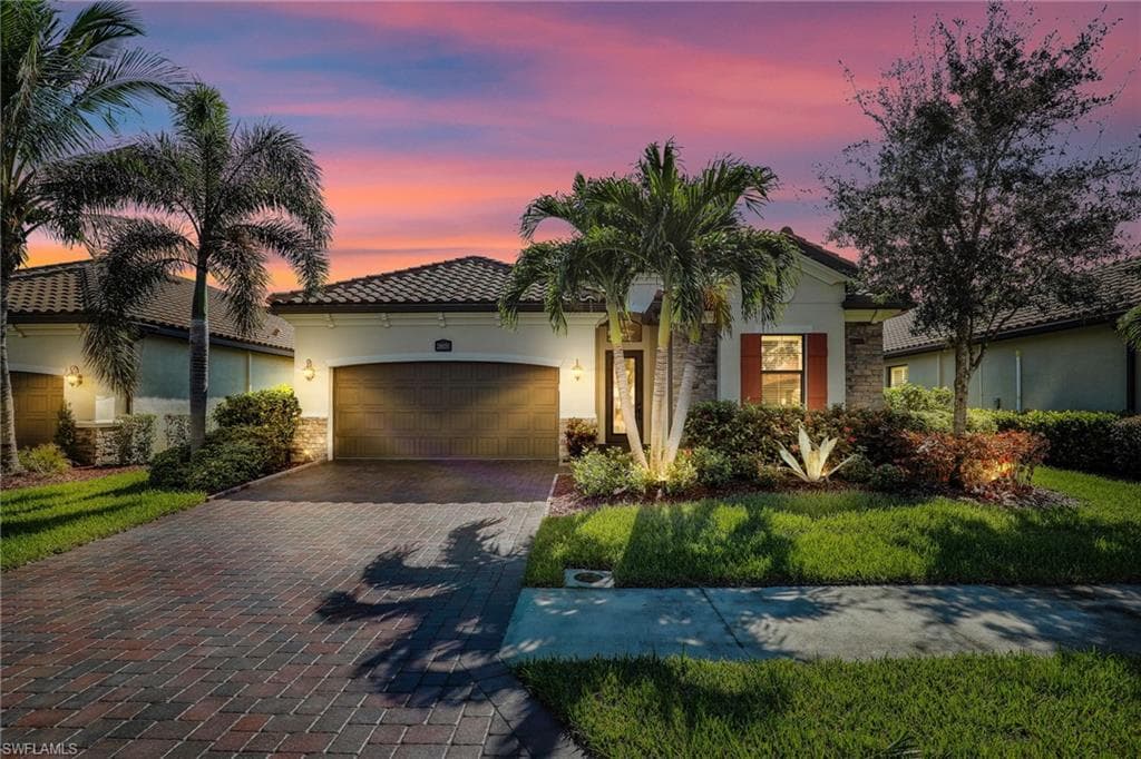 28031 Edenderry CT BONITA SPRINGS, FL 34135