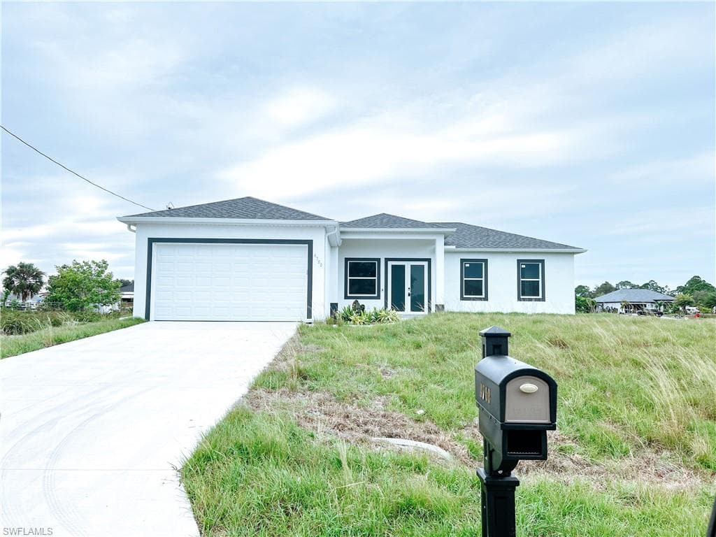 4700 Hanna AVE S LEHIGH ACRES, FL 33976