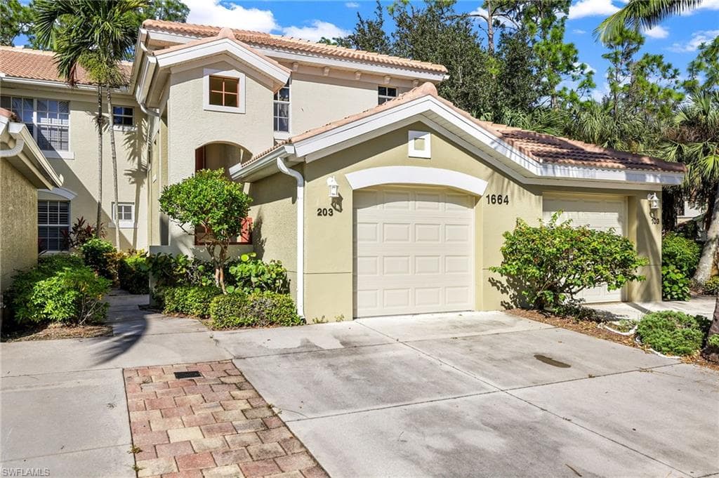 1664 Tarpon Bay DR S 7-203 NAPLES, FL 34119