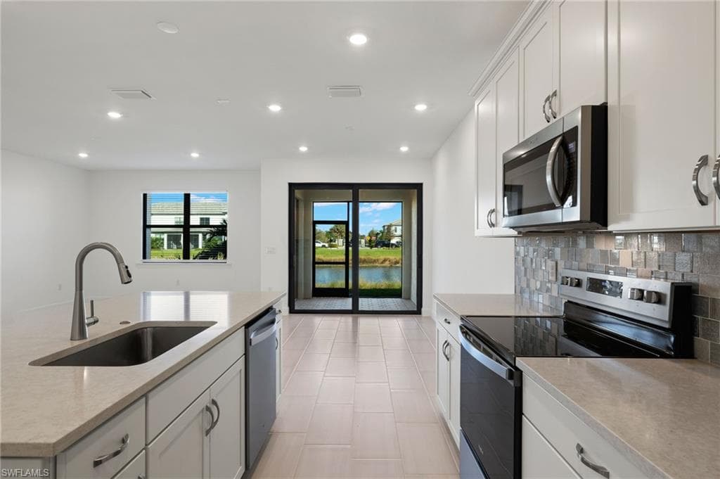 4267 Sonoma Oaks CIR NAPLES, FL 34119