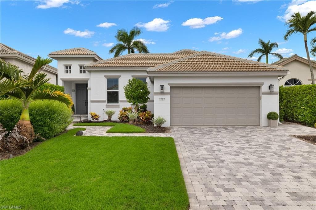 1737 York Island DR NAPLES, FL 34112
