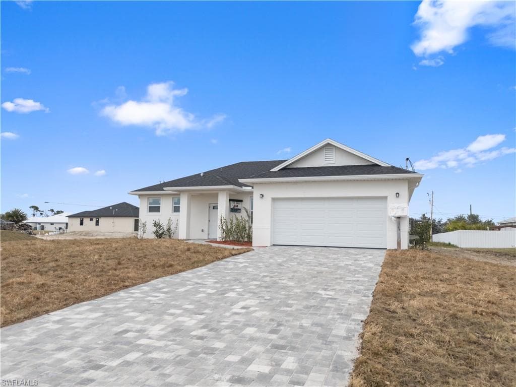 125 18th AVE CAPE CORAL, FL 33993