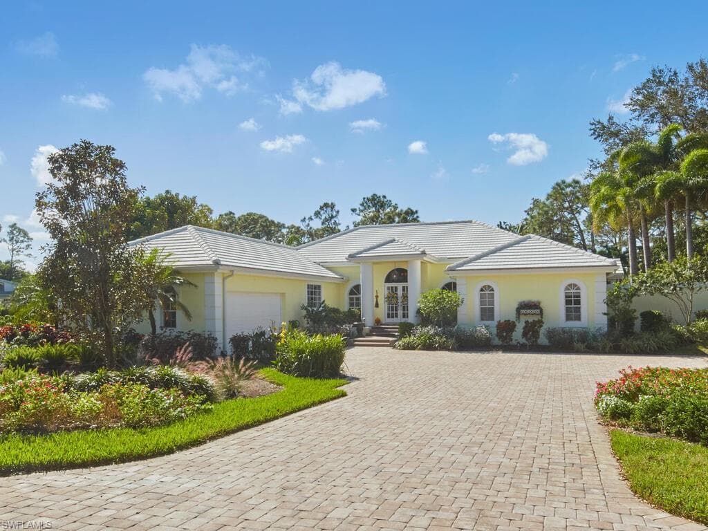 3971 Woodlake DR BONITA SPRINGS, FL 34134
