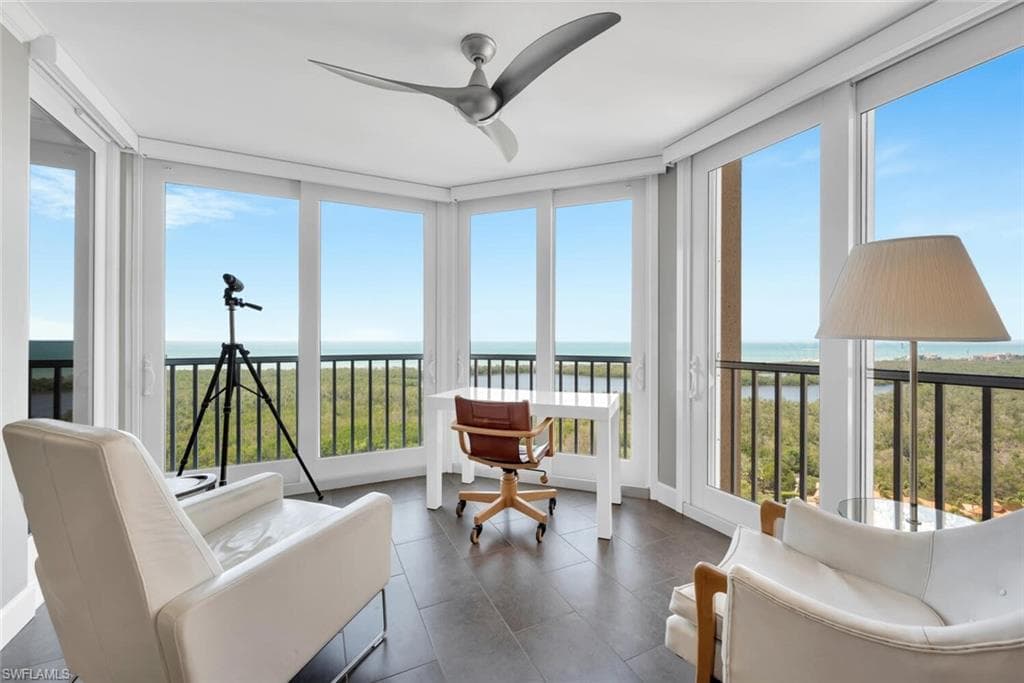 6585 Nicholas BLVD 1903 NAPLES, FL 34108