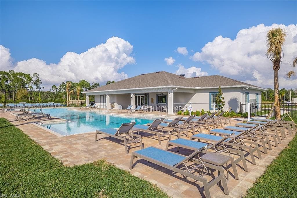 15563 Wildflower CIR NAPLES, FL 34119