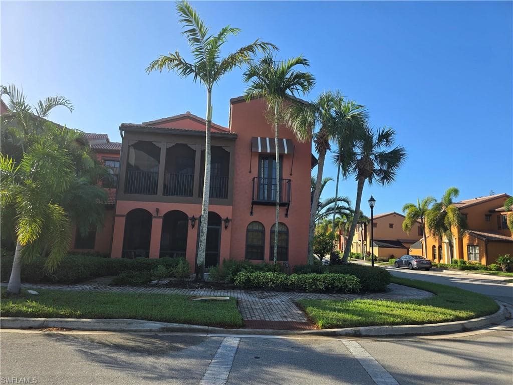 8091 Bibiana WAY 606 FORT MYERS, FL 33912