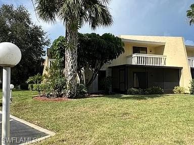 925 Palm View DR F-121 NAPLES, FL 34110