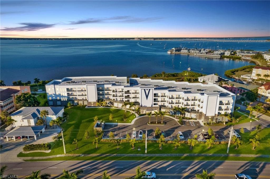 1425 Park Beach CIR 127 PUNTA GORDA, FL 33950