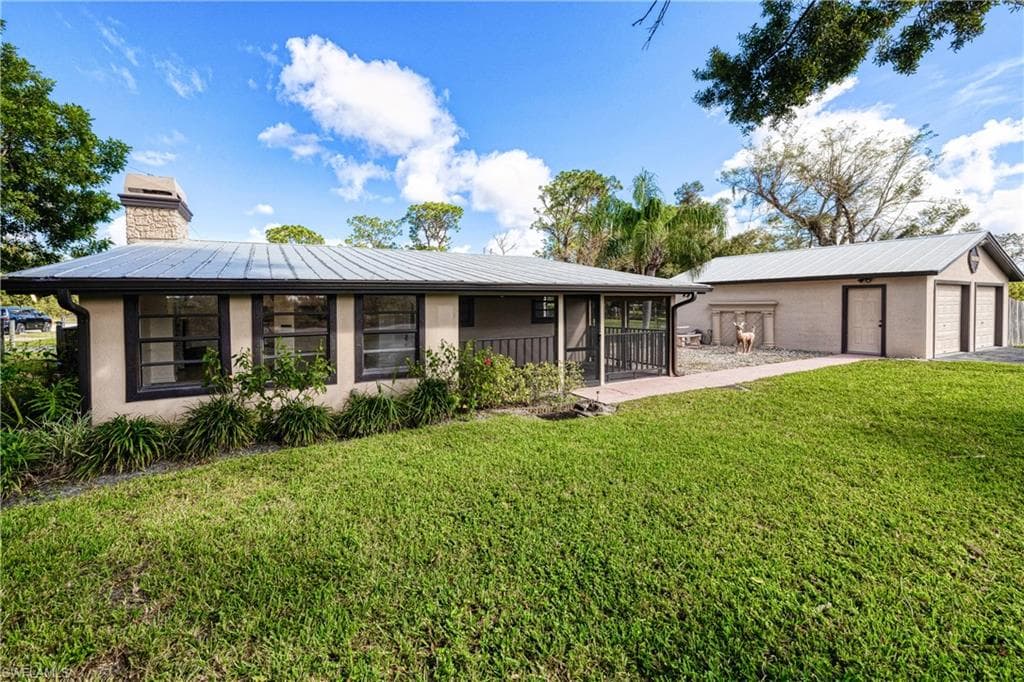 18090 Matt RD NORTH FORT MYERS, FL 33917